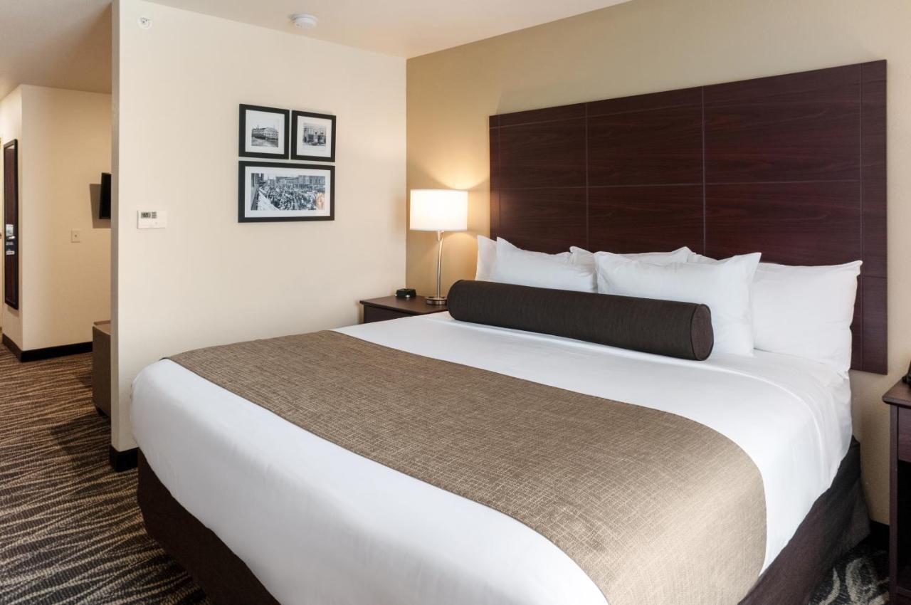 Hotel Cobblestone & Appleton International Airport 4*